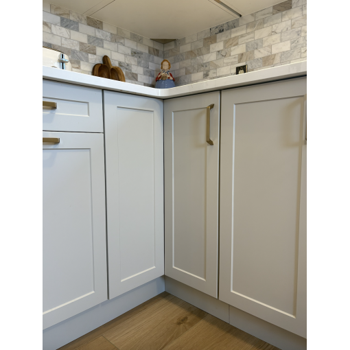 90-Degree Corner Base - HRM Melamine Box - Thermofoil Doors - Image 3